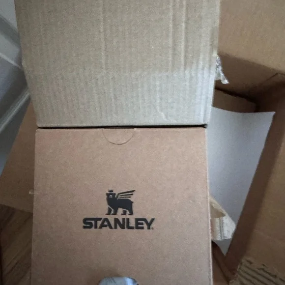 Stanley Blue Quencher Protour Tumbler - Picture 6 of 7